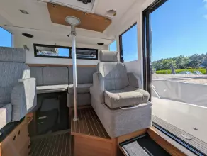 Thumbnail von Paragon 31 Flybridge