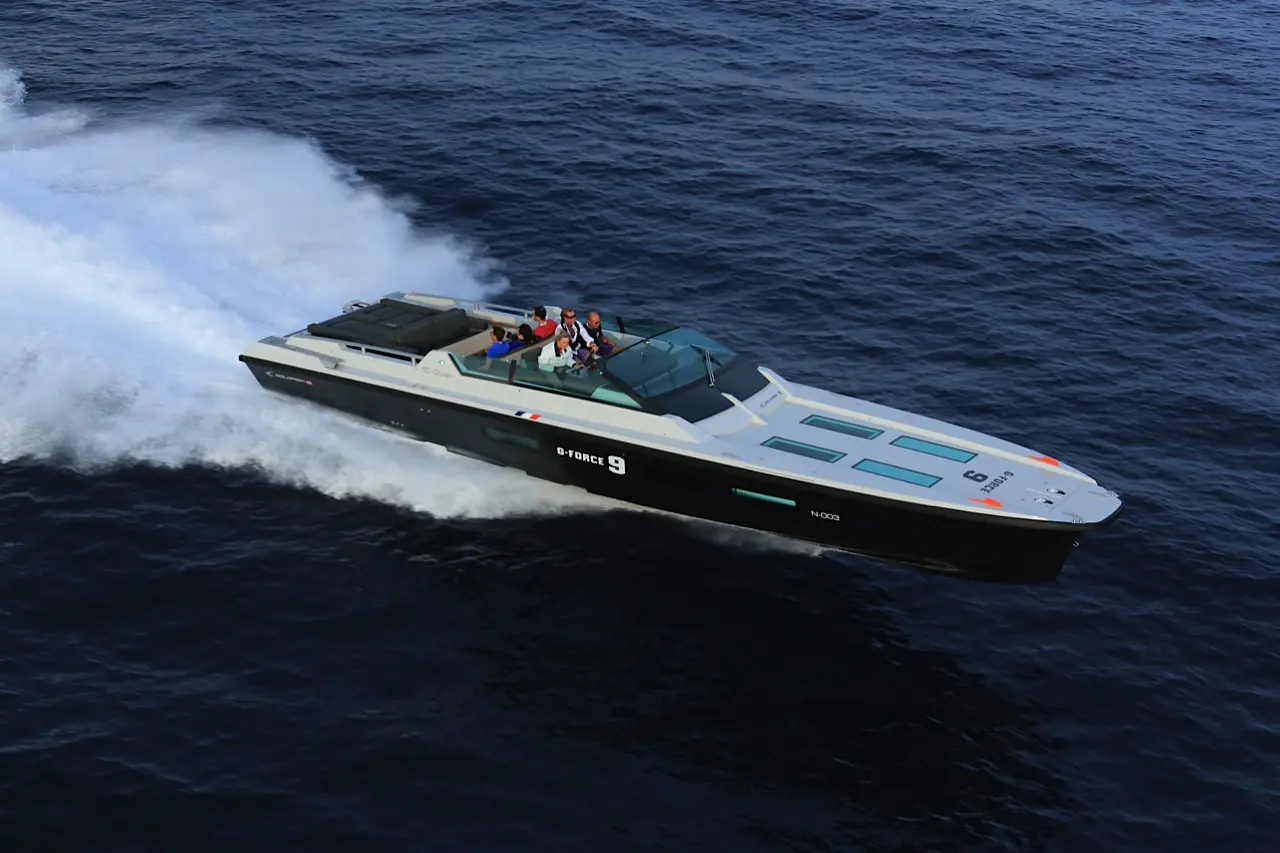 Goldfish Ocean 50 G-Force 9