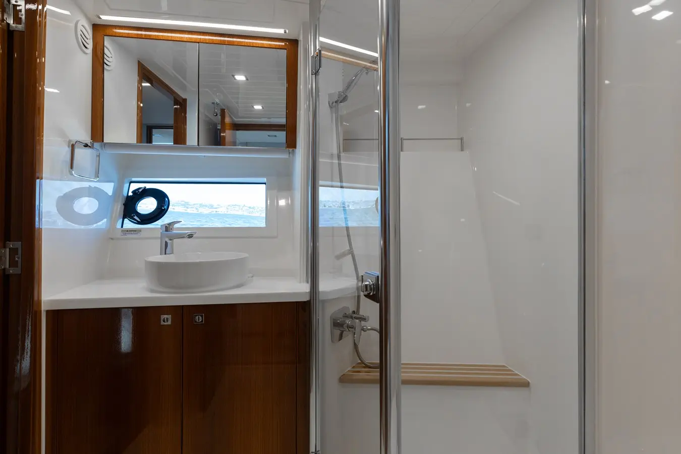 Thumbnail von Riviera 645 Suv HERMOSA