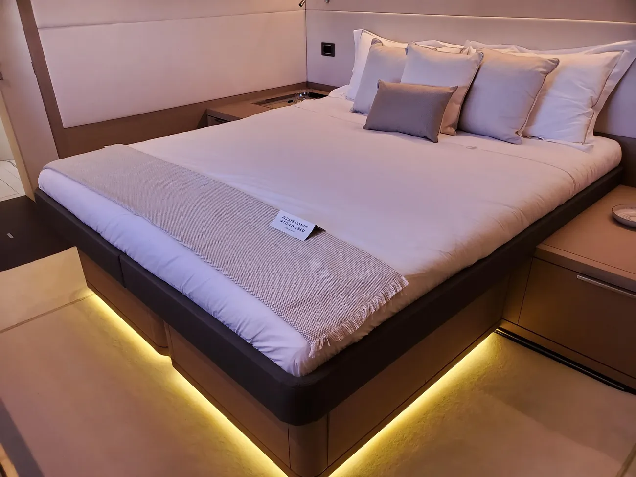 Thumbnail von Lagoon Seventy 7 ORB