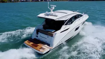 Thumbnail von Sea Ray 400 Sundancer IMAGINATION