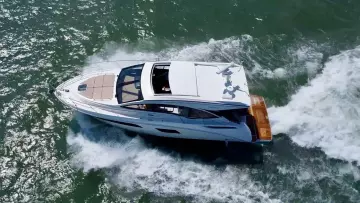 Thumbnail von Sea Ray 400 Sundancer IMAGINATION