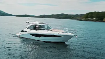 Thumbnail von Galeon 335 HTS