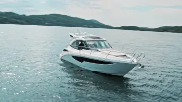 Thumbnail von Galeon 335 HTS