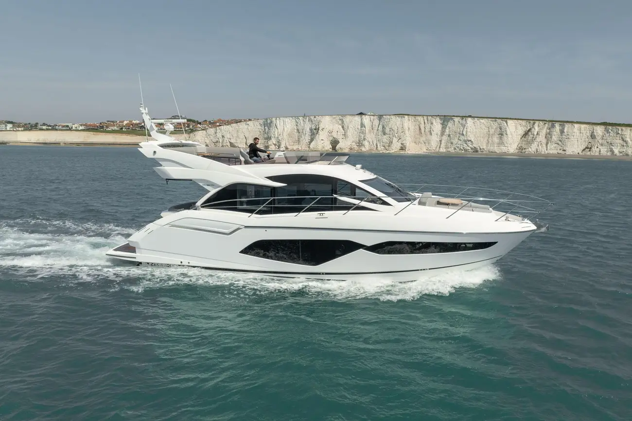 Sunseeker Manhattan 52 Tiger Blue