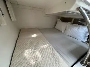 Thumbnail von Regal 28 Express