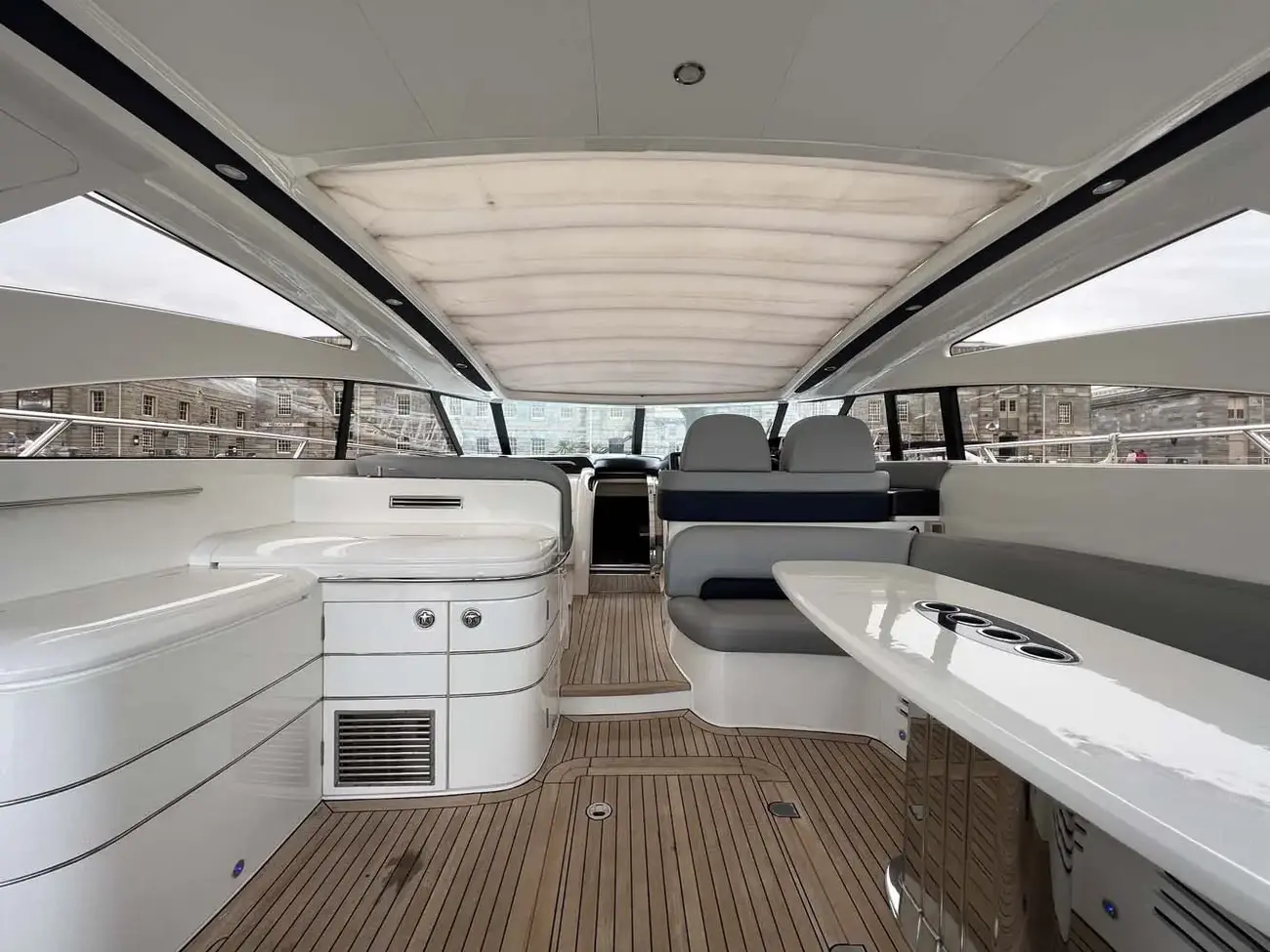 Thumbnail von Princess V58