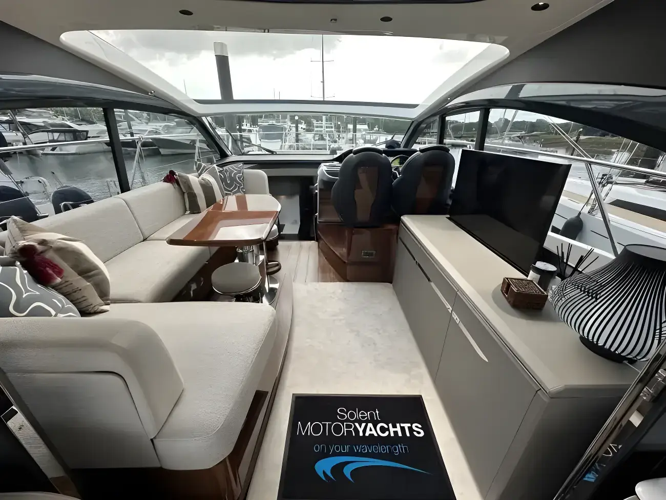 Thumbnail von Принцесса V50