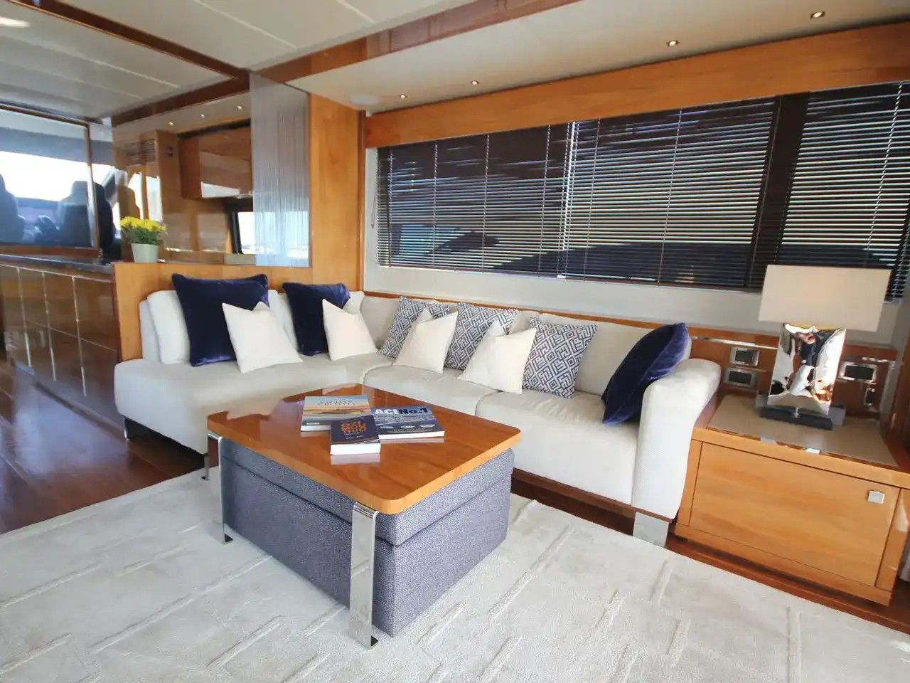 Thumbnail von Sunseeker 76 Yacht TOP LEVEL