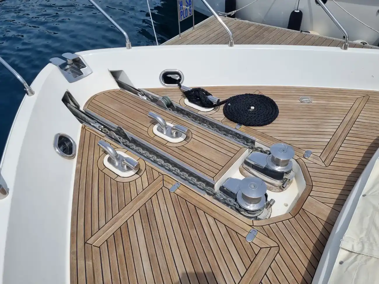 Thumbnail von Ferretti Yachts 68