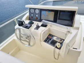 Thumbnail von Ferretti Yachts 68