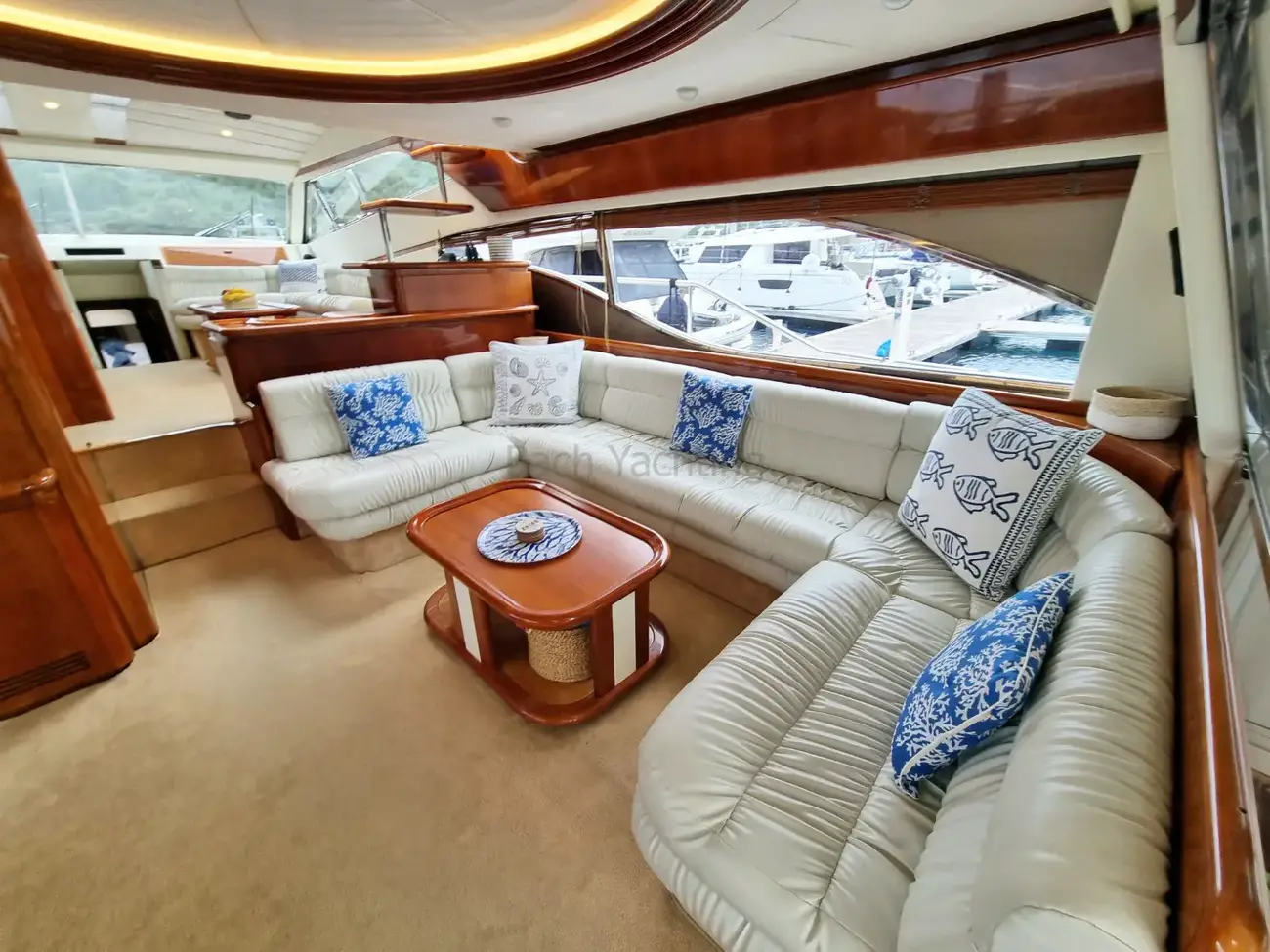 Thumbnail von Ferretti Yachts 68