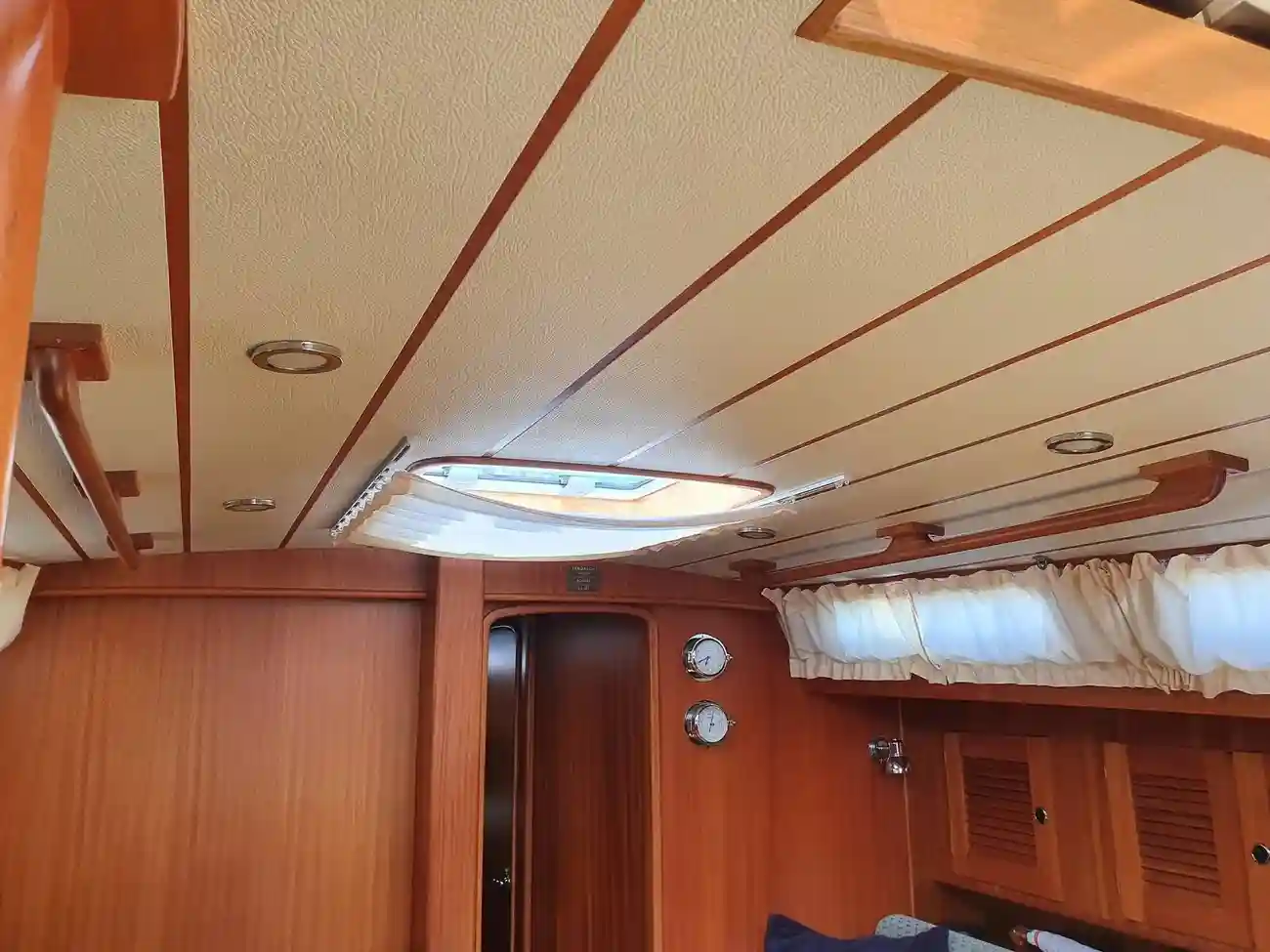 Thumbnail von Hallberg-Rassy 46