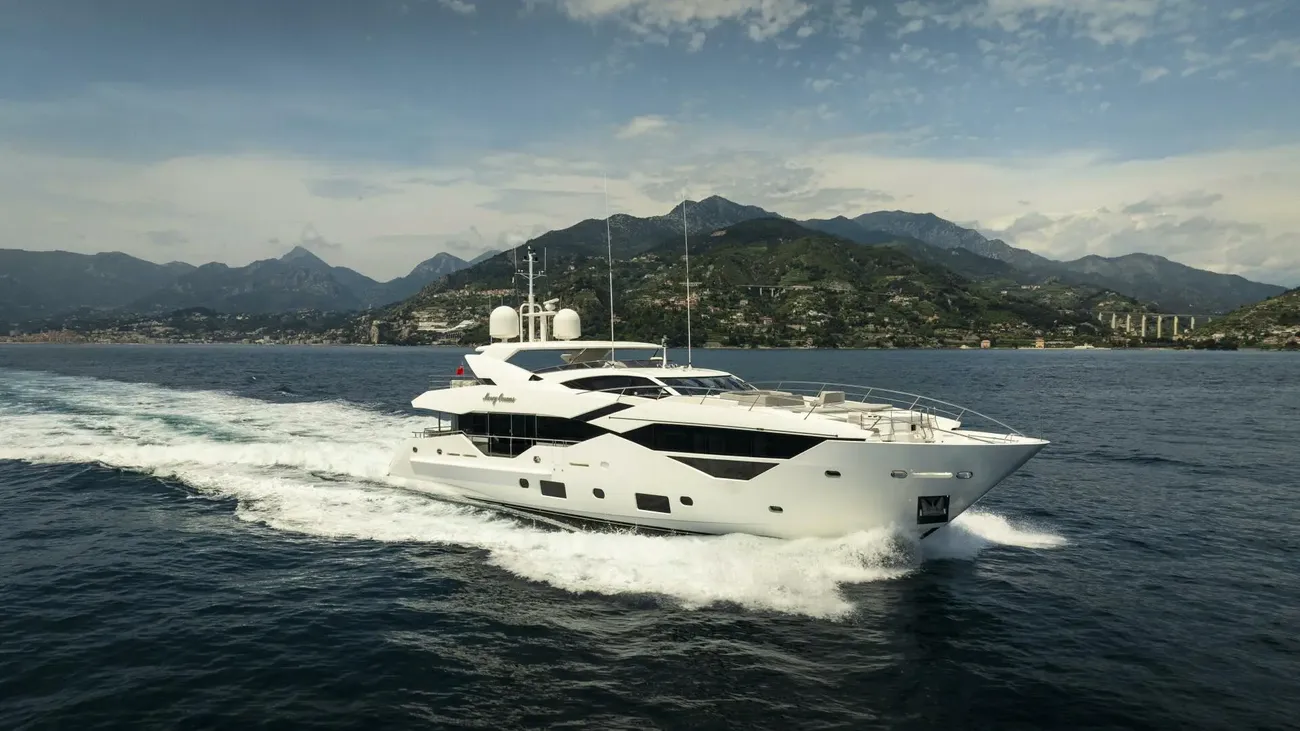 Sunseeker 116 Yacht MERCY OCEANS