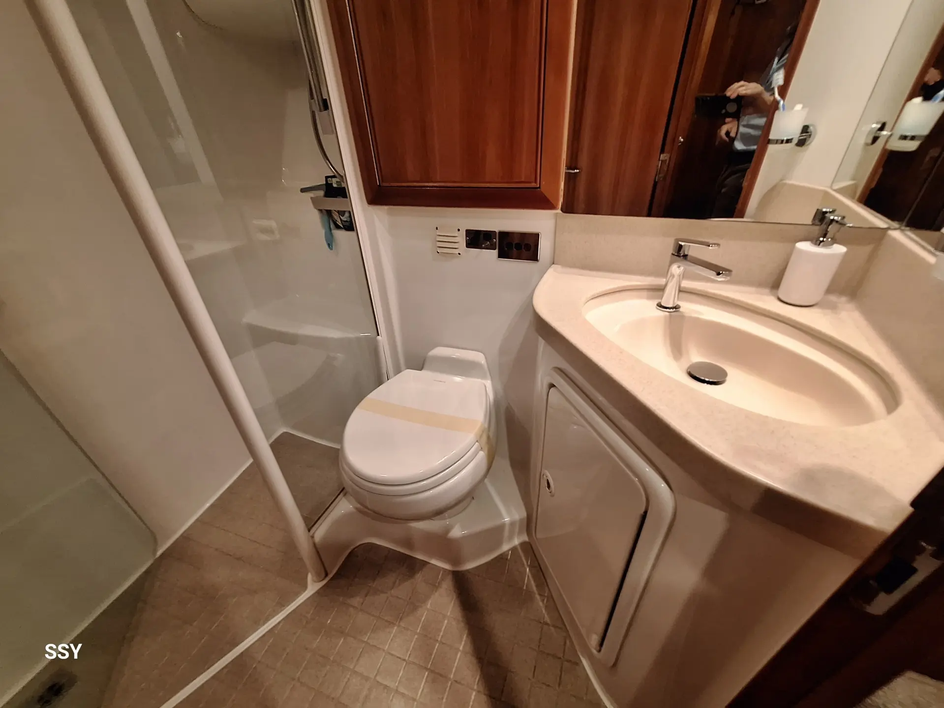 Thumbnail von Riviera 51