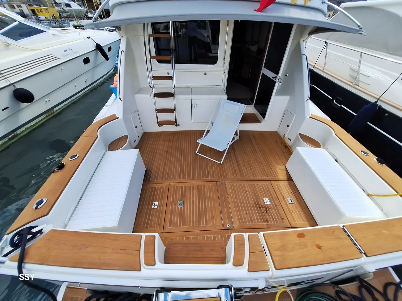 Thumbnail von Riviera 51