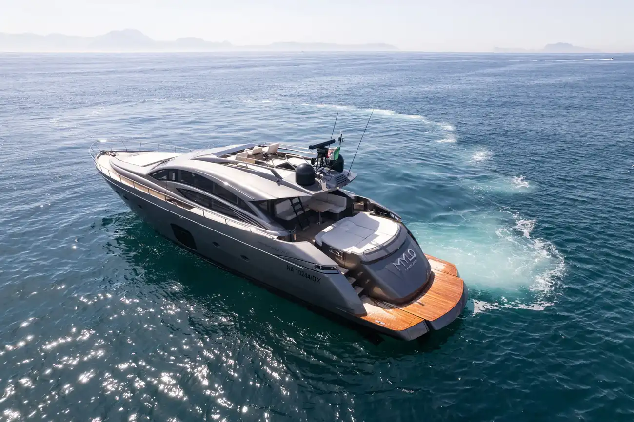 Thumbnail von Pershing 74