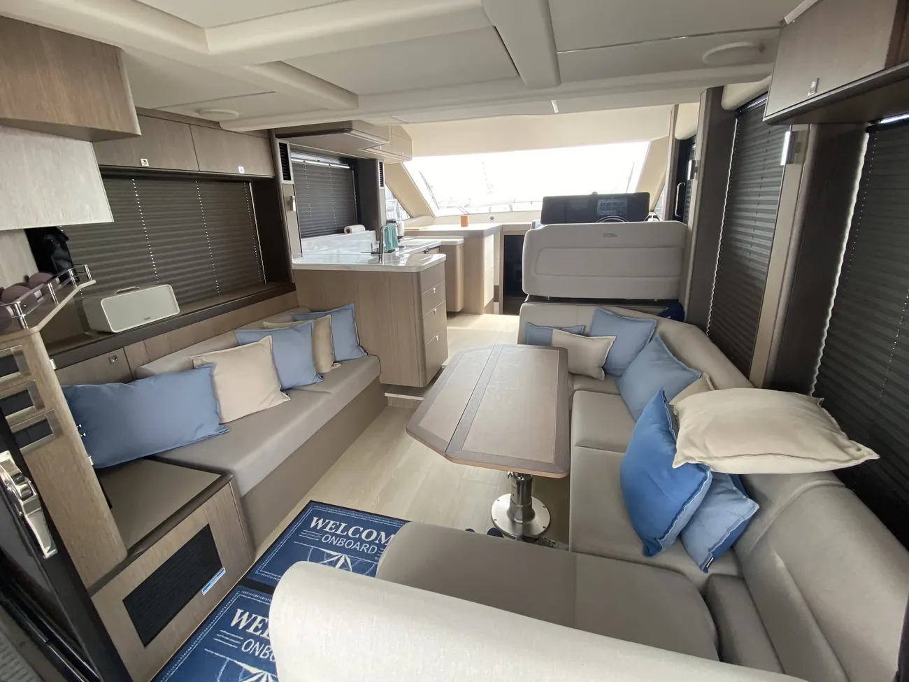 Thumbnail von Galeon 440 FLY