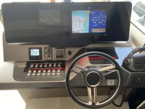 Thumbnail von Galeon 440 FLY