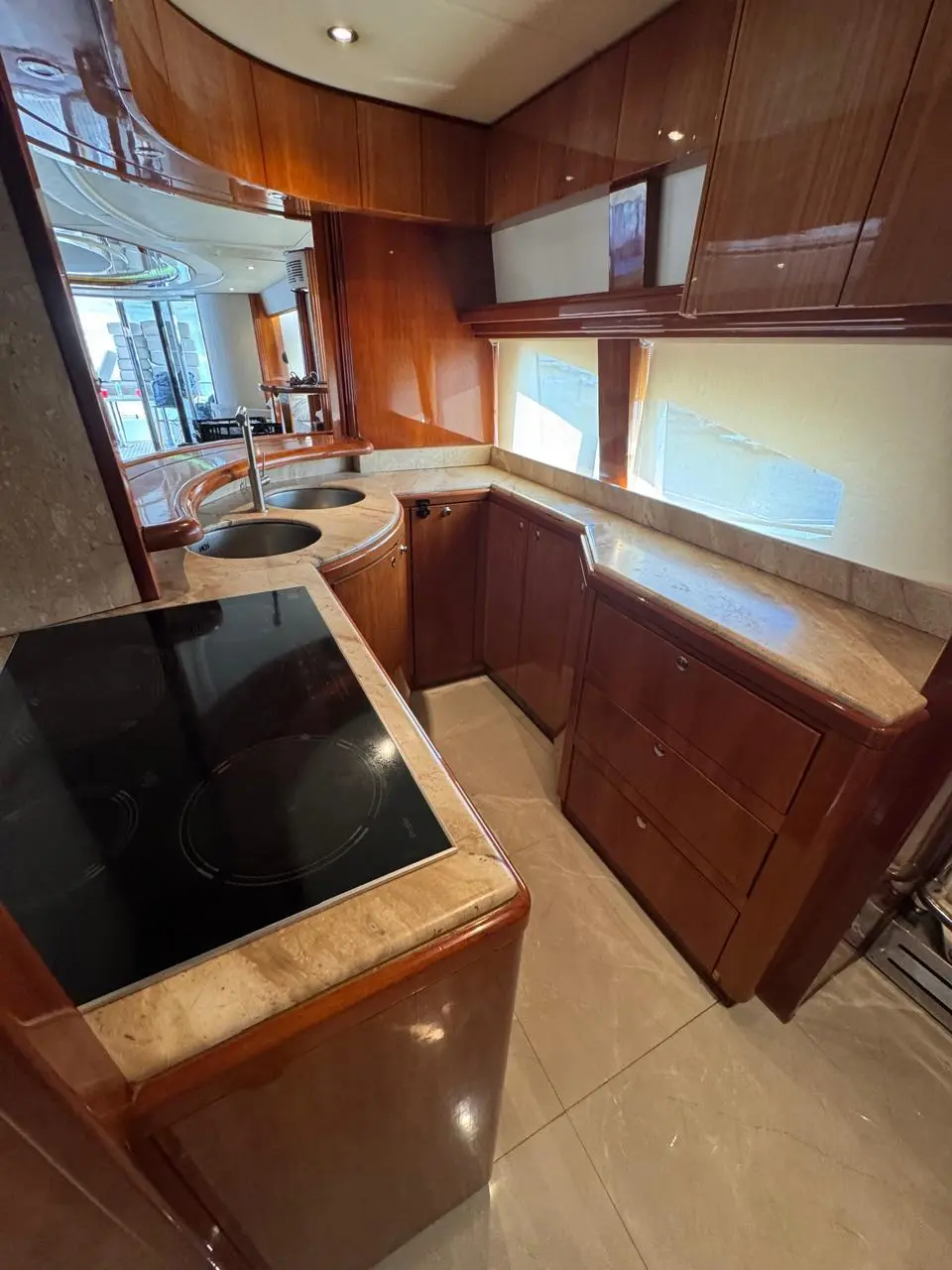 Thumbnail von Azimut 85