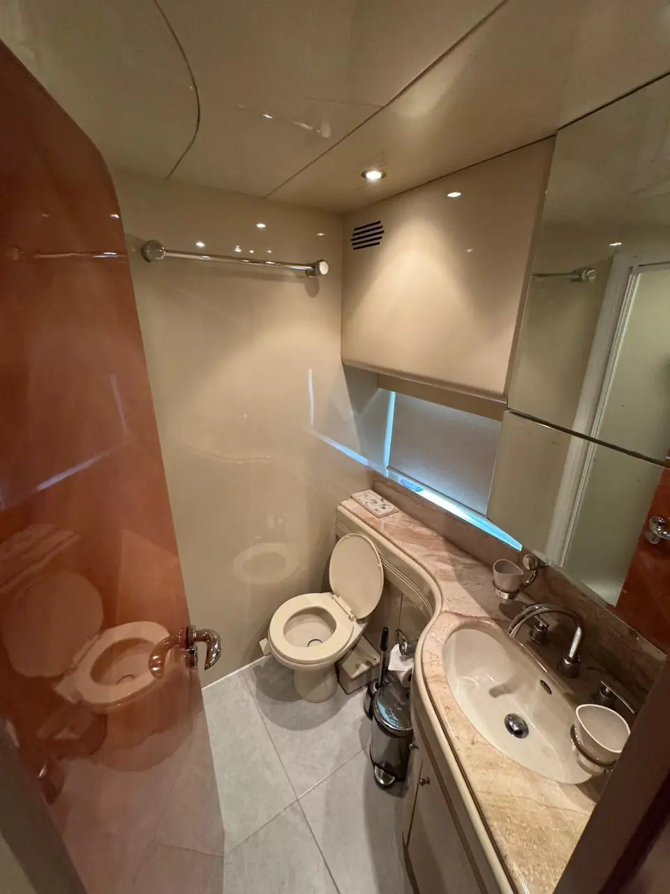 Thumbnail von Azimut 85