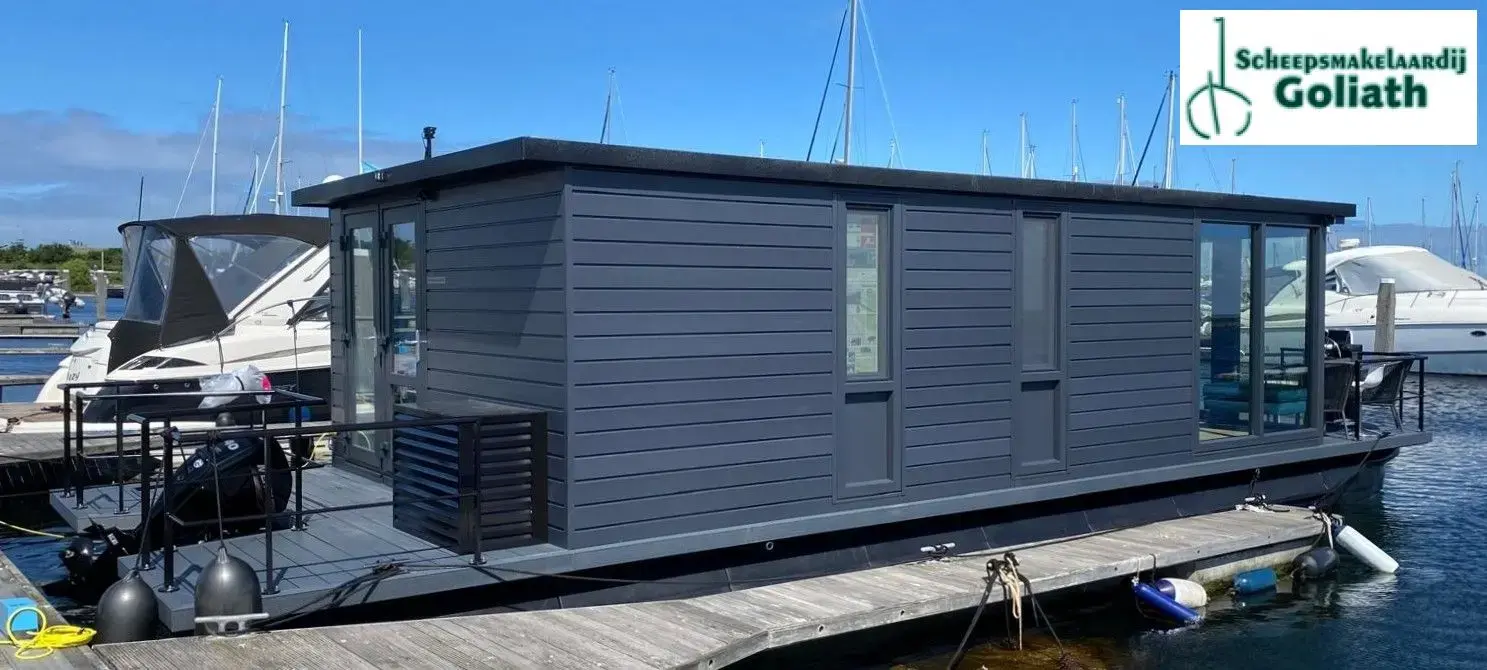 Havenlodge Castalia Houseboat Portofino