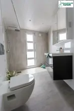 Thumbnail von Grey Floating House Houseboat