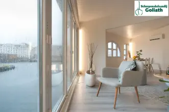 Thumbnail von Grey Floating House Houseboat