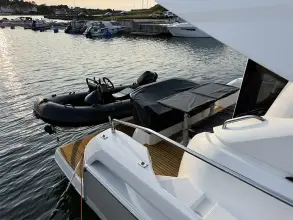 Thumbnail von Jeanneau Leader 46