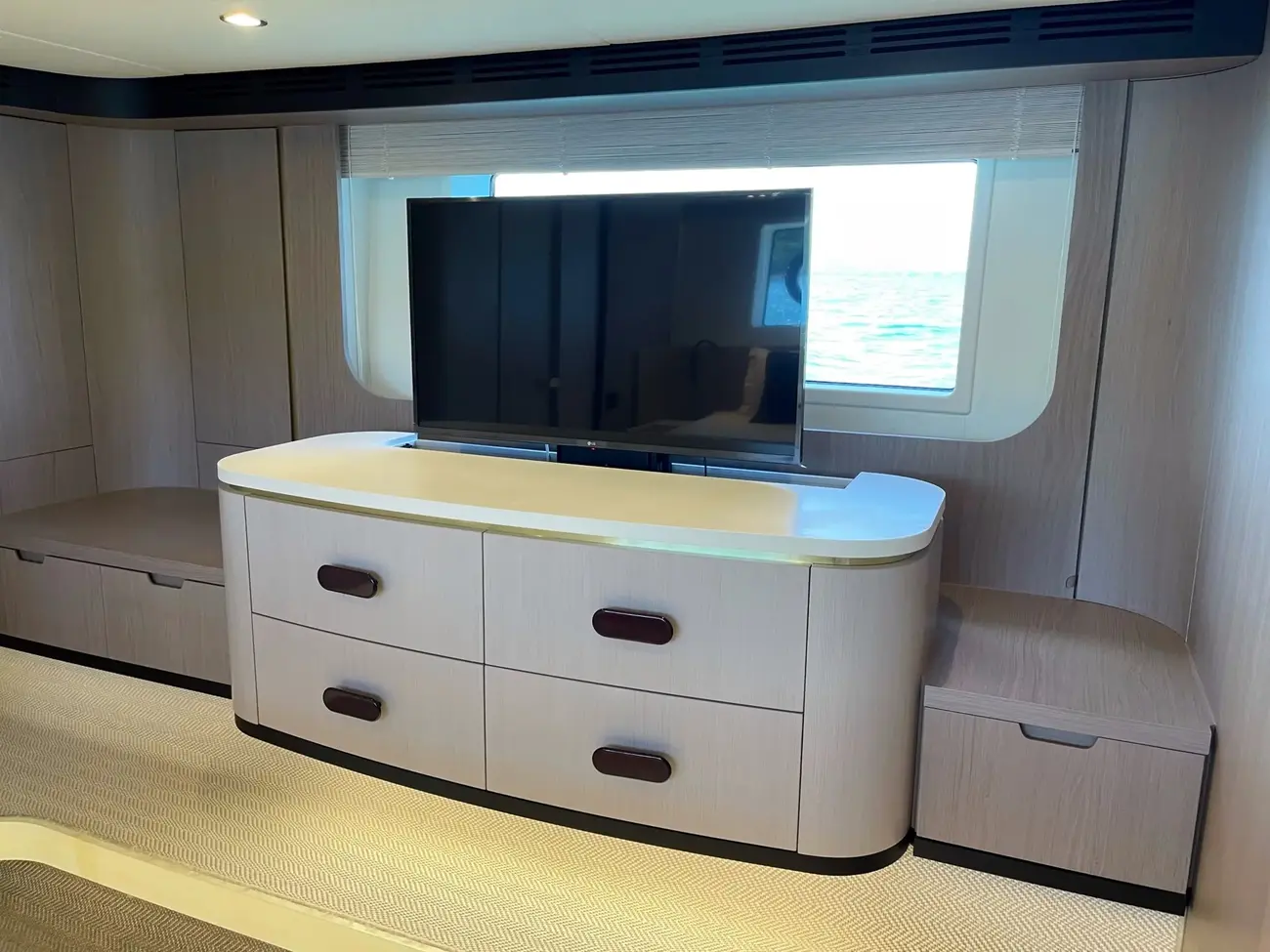 Thumbnail von Azimut 60 Mare