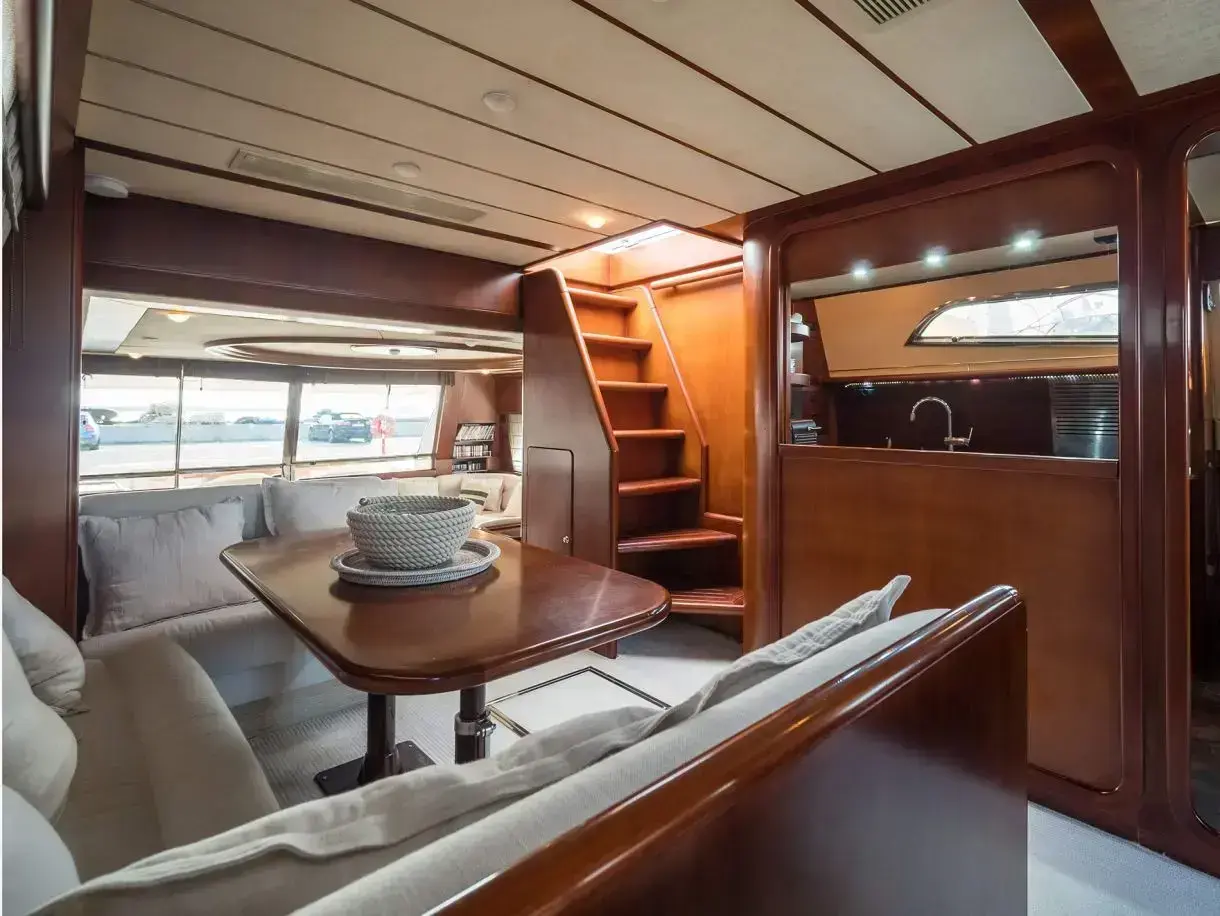 Thumbnail von Ferretti Yachts 80 Hanan