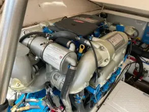 Thumbnail von Tiara Yachts 3100 Coronet