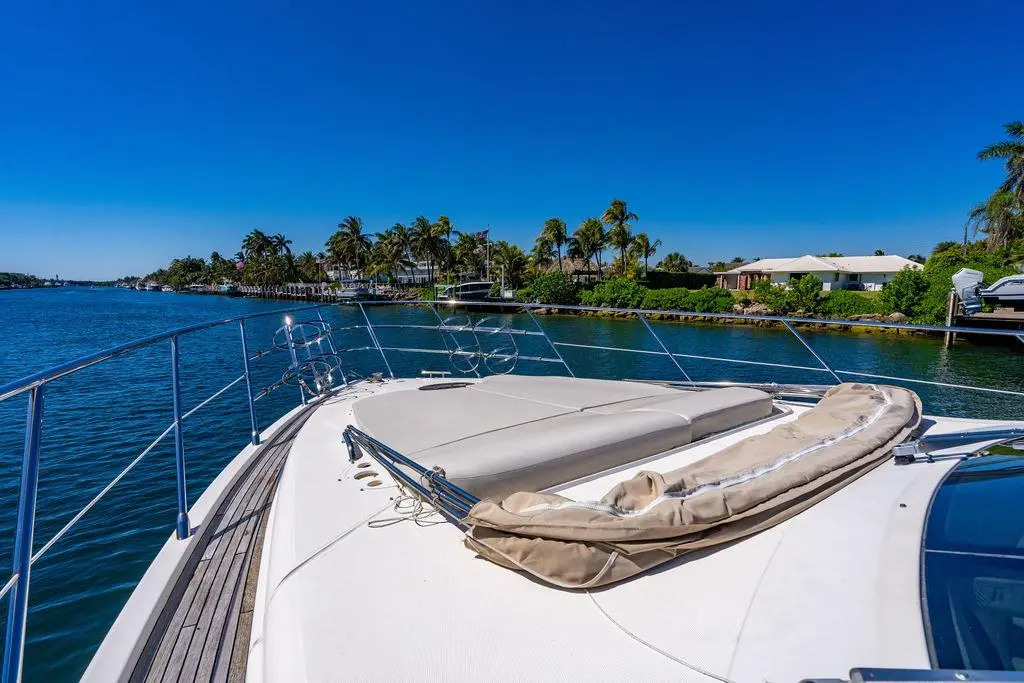 Thumbnail von Azimut 62