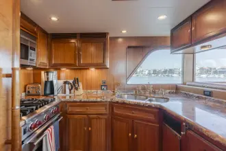 Thumbnail von GRAND ALASKAN 	Enclosed Bridge CPMY