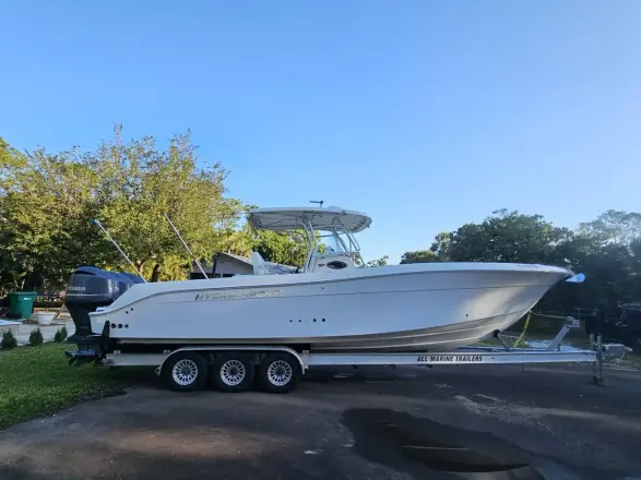 Hydra Sports 33 Vector