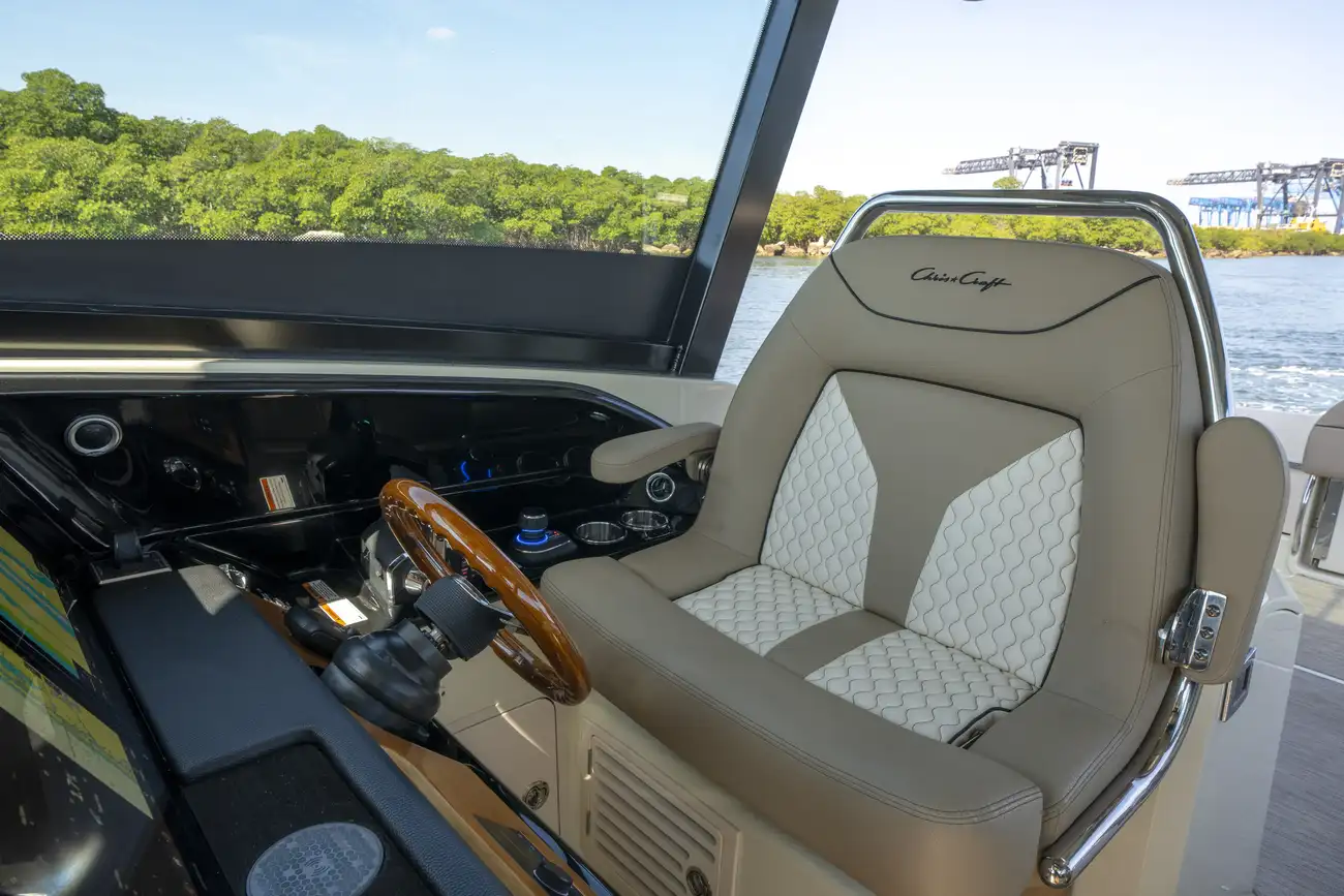 Thumbnail von Chris Craft 35 Launch Gt