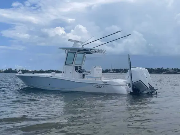 Caymas 281 HB Boat #BL359