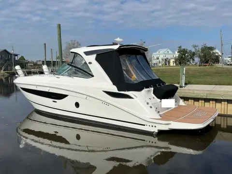 Sea Ray 350 Sundancer 