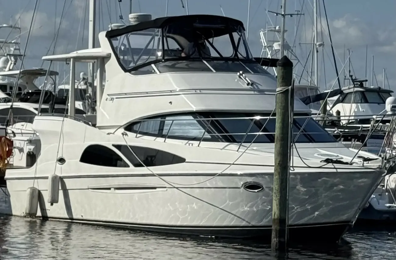 Carver 41 Cockpit Motor Yacht New Beginnings