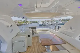 Thumbnail von Azimut 64 Flybridge Neena