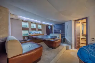 Thumbnail von Azimut 68