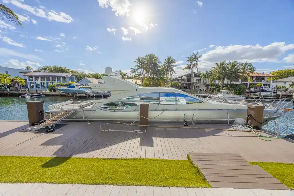 Thumbnail von Azimut 68