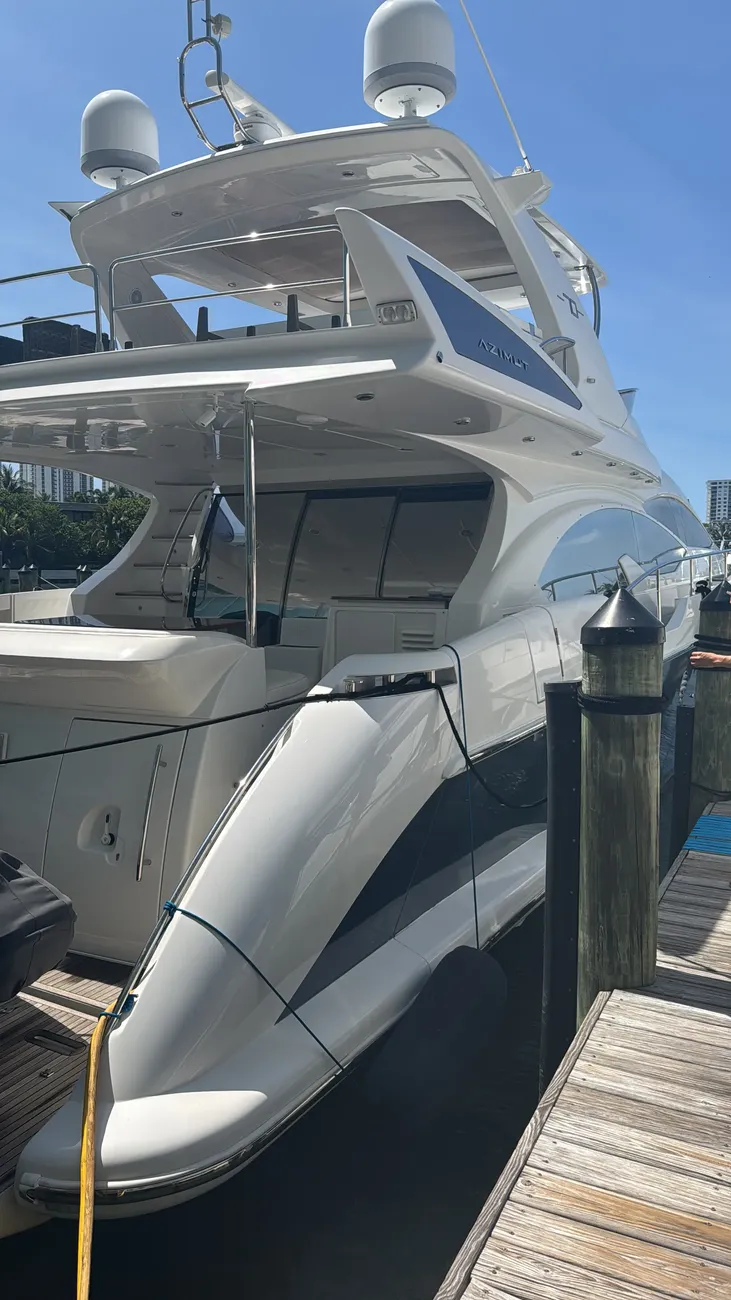 Thumbnail von Sunseeker Fly Bridge