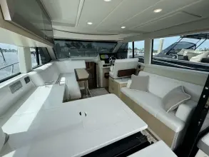 Thumbnail von Regal 38 XO 19TH HOLE