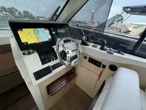 Thumbnail von Regal 38 XO 19TH HOLE