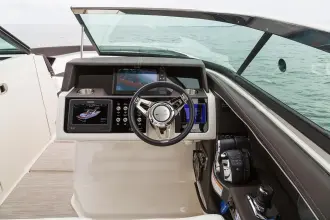 Thumbnail von Sea Ray SLX 350 Outboard