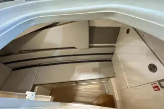 Thumbnail von Boston Whaler 330 Vantage