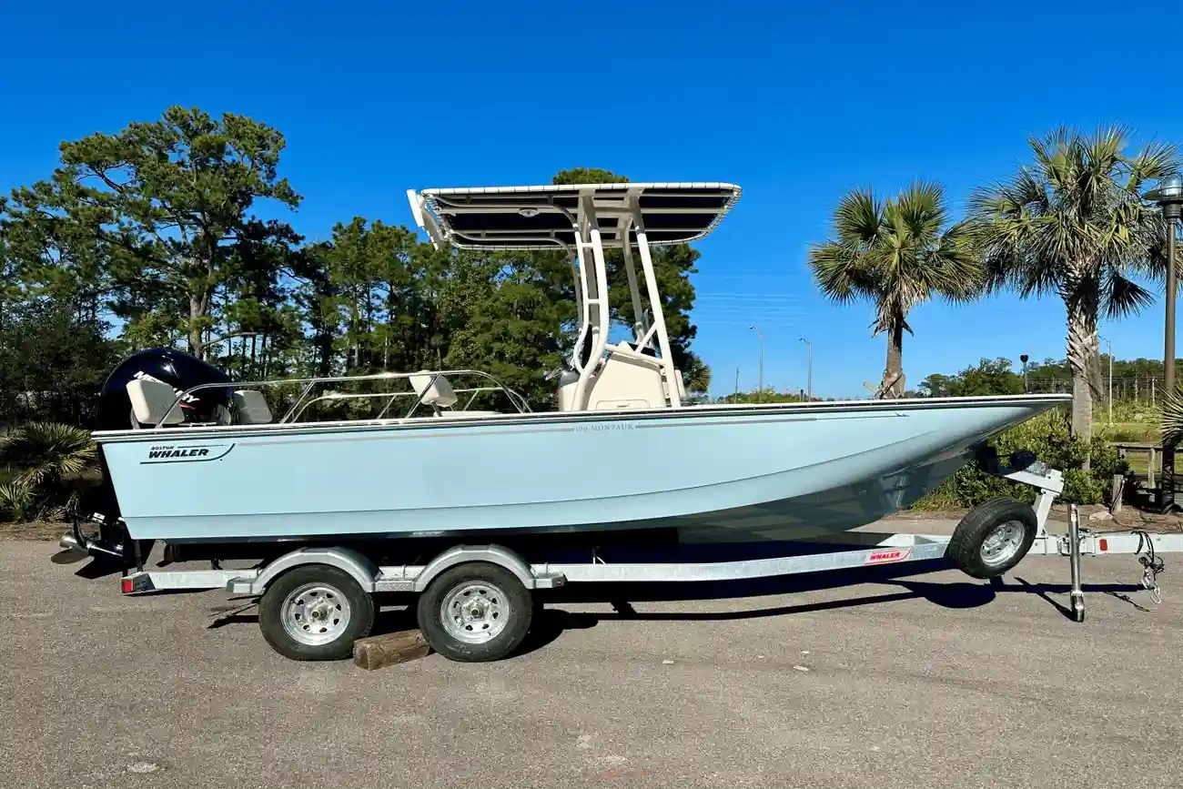 Boston Whaler 190 Montauk