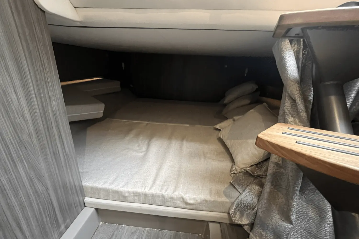 Thumbnail von Sea Ray SLX 400