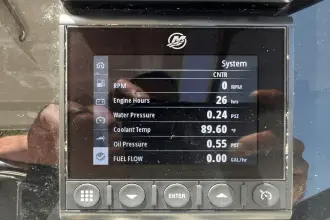 Thumbnail von Boston Whaler 240 Vantage